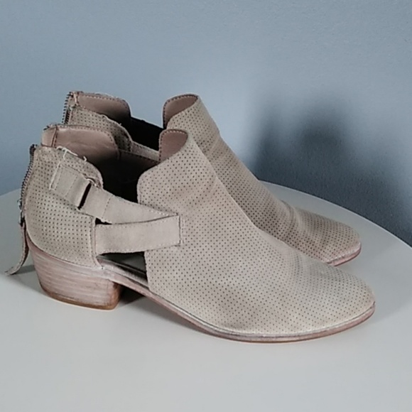 Dolce Vita Shoes - Taupe Suede Booties, 8.5